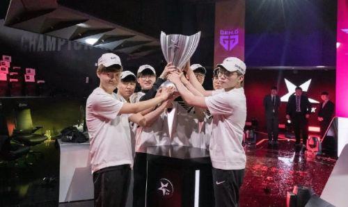 万里茶道国际太极拳邀请赛盛大举办